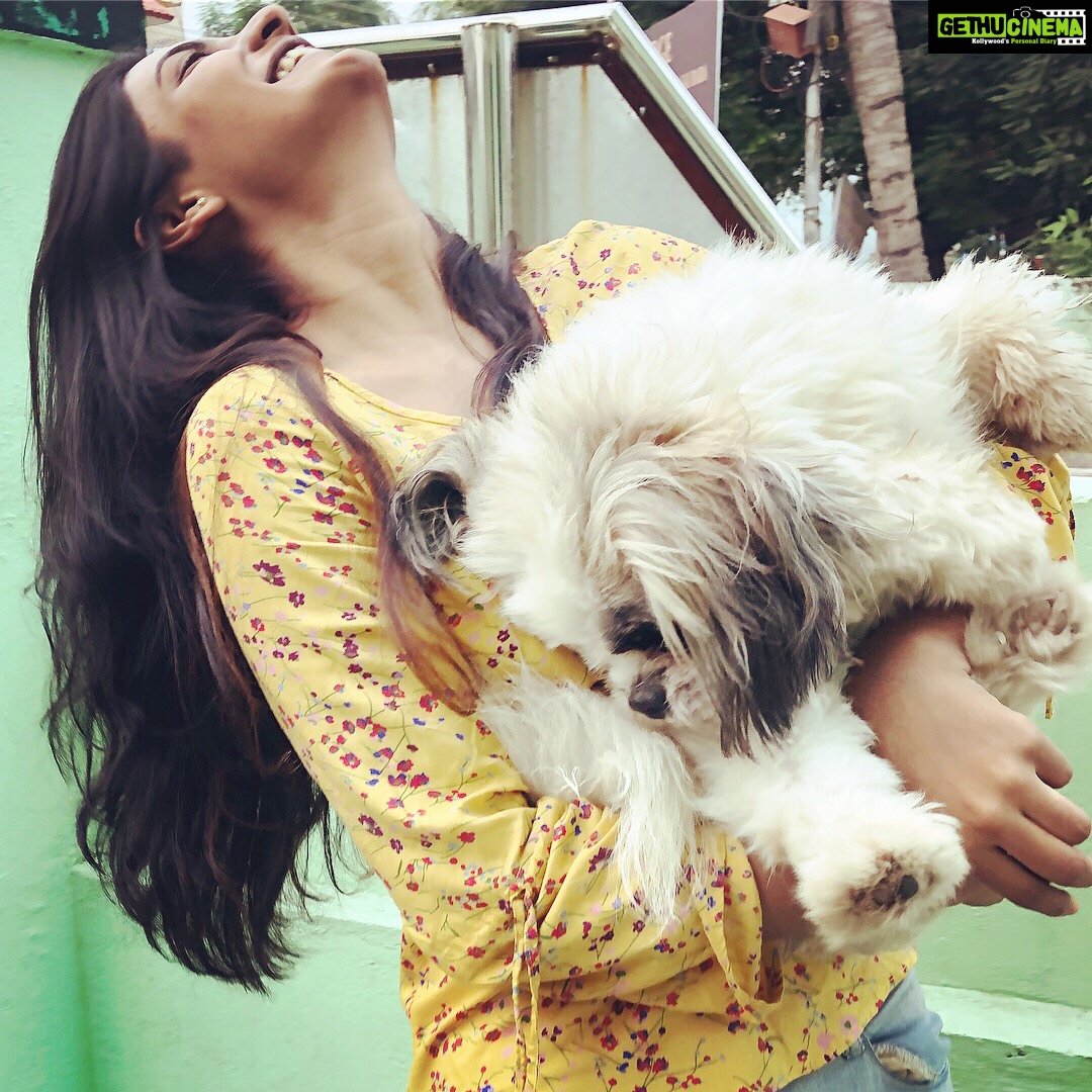 Nivedhithaa Sathish Instagram - Two happy Puppies! 🤩♥️