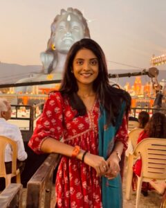 Nivedhithaa Sathish Instagram - 1.03.2022 #MahaShivratri 💫