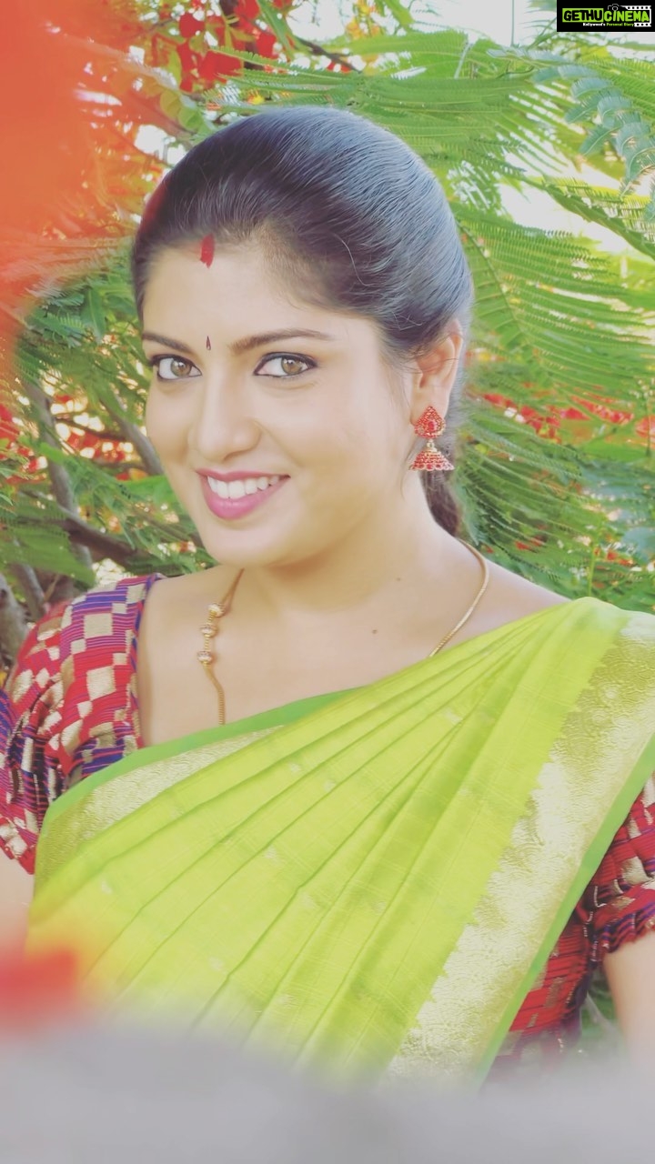 Papri Ghosh Instagram - #iloveyou #trending #tamil #dialogue #romantic #proposal #actress