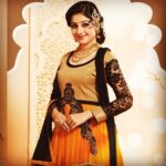 Paridhi Sharma Instagram - Eid Mubarak🌸 #happyeid #eid #celebration