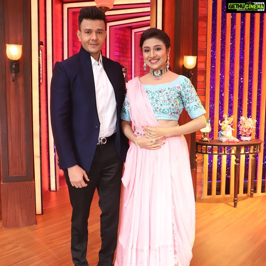 Paridhi Sharma Instagram - It's being a long journey that I have known you, and like always, I am invariably amazed seeing your sheer dedication, high spirit and enormous love for the world of creativity.. And likewise your talent your personality is also very unique, and heart warming😊 So today on your birthday...I am Wishing you, good health,happiness, love, wealth, and just everything your heart desires. Happy birthday dear Anirudh😀 @aniruddh_dave #happybirthday #friendship