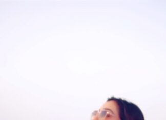 Parvatii Nair Instagram - Feeling close to heaven in the infinity pool which is the highest pool in the world at @addressbeachresort !!🤩 pure bliss😍 @chambre__noire_fotos . . . . . . #visitdubai #addressbeachresort #dubai #dubaiphotography #dubaivideographer #dubaiinfluencer #dubaiinstagram Address Beach Resort