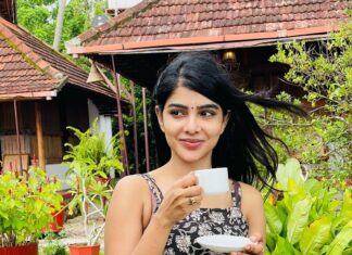 Pavithra Lakshmi Instagram - Alleppey diaries❤️ PC : @abhishek_musicista bro 😎 Palmdale Heritage
