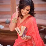 Payal Rajput Instagram - Sarees truly are dresses with a soul.🥻 Six yards of pure grace! Sharing my favourite look from my recent photoshoot 🥰 #sareelove 🌼 @officiallifestylesilksarees