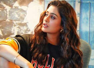 Payal Rajput Instagram - You know that how much I love wearing your tees 🥰... 👕