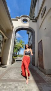 Payal Rajput Instagram - I’m walking on sunshine ☀️...
#reelitfeelit