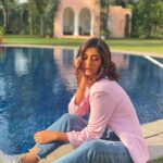 Payal Rajput Instagram - I tried to be normal once .. Worst two minutes of my life 😎 Lensed @milind_misal 😎 Mua @dineshshinde26 Hair @hairby_vijaya