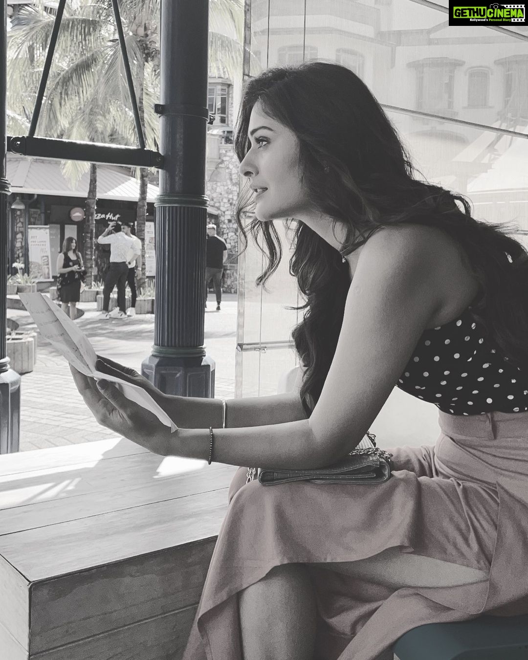Payal Rajput Instagram - Script reading ๐ I want to work in every language possible, and find characters that challenge me and enthuse me to push myself beyond my comfort zone and absorb their complexities. P.s Though I canโt read or write Tamil ,despite of that I try to mug up and understand my lines so that I would be able do justice to my Character ๐ฌ Mauritius