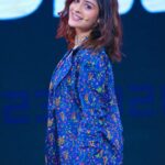 Payal Rajput Instagram – Heya 💙…
On the sets of Sarkaar show @ahavideoin 💙
@pradeep_machiraju @sknonline @maggi_filmmaker @maruthi_official @shamnakasim 
——————————————-
Lensed by @ranjithpawan 
Wearing @n.o.u.v.e 
————————————
Team 
@hairmakeupbypriyanka @mua_sriman @skrajavarma