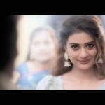 Payal Rajput Instagram - Friendship, song is out now ! First song from my upcoming telugu movie “Ginna” The song is beautifully sung by Ariaana & Viviana – daughters of Vishnu Manchu – is so melodious and heartfelt. The newbies sing it very well and they look cute and beautiful in the song.🎶🥰 @vishnumanchu @sunnyleone @chotaknaidu4455 @konavenkat @ariviviofficial @24framesfactory #ginna