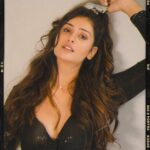 Payal Rajput Instagram - My eyelids are heavy... But my thoughts are heavier ... —————————————————— 💭💭💭💭💭💭💭💭💭💭💭💭 P.c @hairmakeupbypriyanka