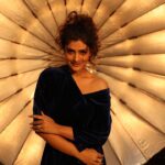 Payal Rajput Instagram - Look into my eyes ,it’s where my demons hide 😈 📸 @donga.prashant007 Mua @dineshshinde26 Hair @hairmakeupbypriyanka