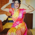 Payal Rajput Instagram - Param sundari 😜...⭐️...😜 #sareeswag 🤍