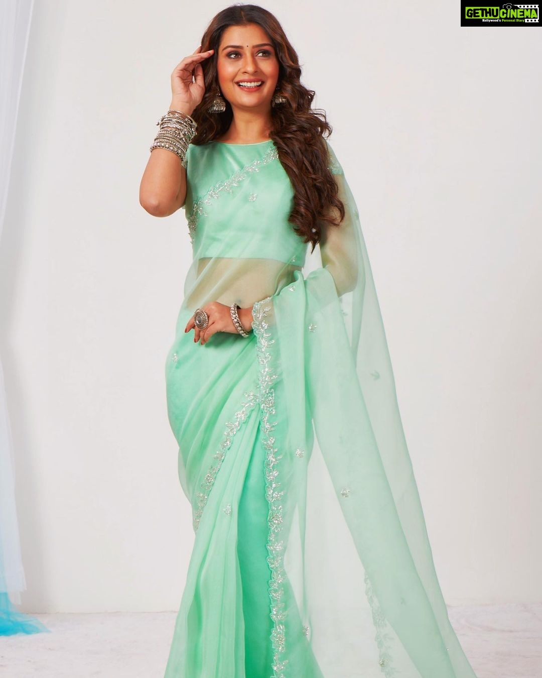 Payal Rajput Instagram - Thanks @dk_designerstudio for gorgeous organza saree with intricate handwork border paired with beautiful handmade blouse ... All saree lovers check out their page ππ»πΈ Wearing @dk_designerstudio π ββββββββββββ πΈ @swapan2935 Hair do @hairartistpoojagupta Mua @dineshshinde26