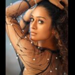 Payal Rajput Instagram - Free spirit 🖤🖤🖤 📸 @ashishsom 🖤 📸 @manassompura 🙎🏼‍♀️ @vicharemeghna 💄 @ya.nikam