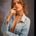 Payal Rajput Instagram - On that note ...I leave u with your thought 💭 ——————- 📸 @ashishsom @manassompura