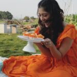 Payal Rajput Instagram - Tag a “Bhukkad” friend 😜 We all have one friend who is alway thinking about food 🤪 “like me “🤦🏻‍♀️ #tagurbhukkadfriend and lmme know 🥰