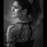 Payal Rajput Instagram - The artists sees what others only catch a glimpse of ✔️ 📸 @ashishsom 🥰🥰🥰 Assisted by @manassompura 👱🏻‍♀️ @vicharemeghna 💄 @ya.nikam