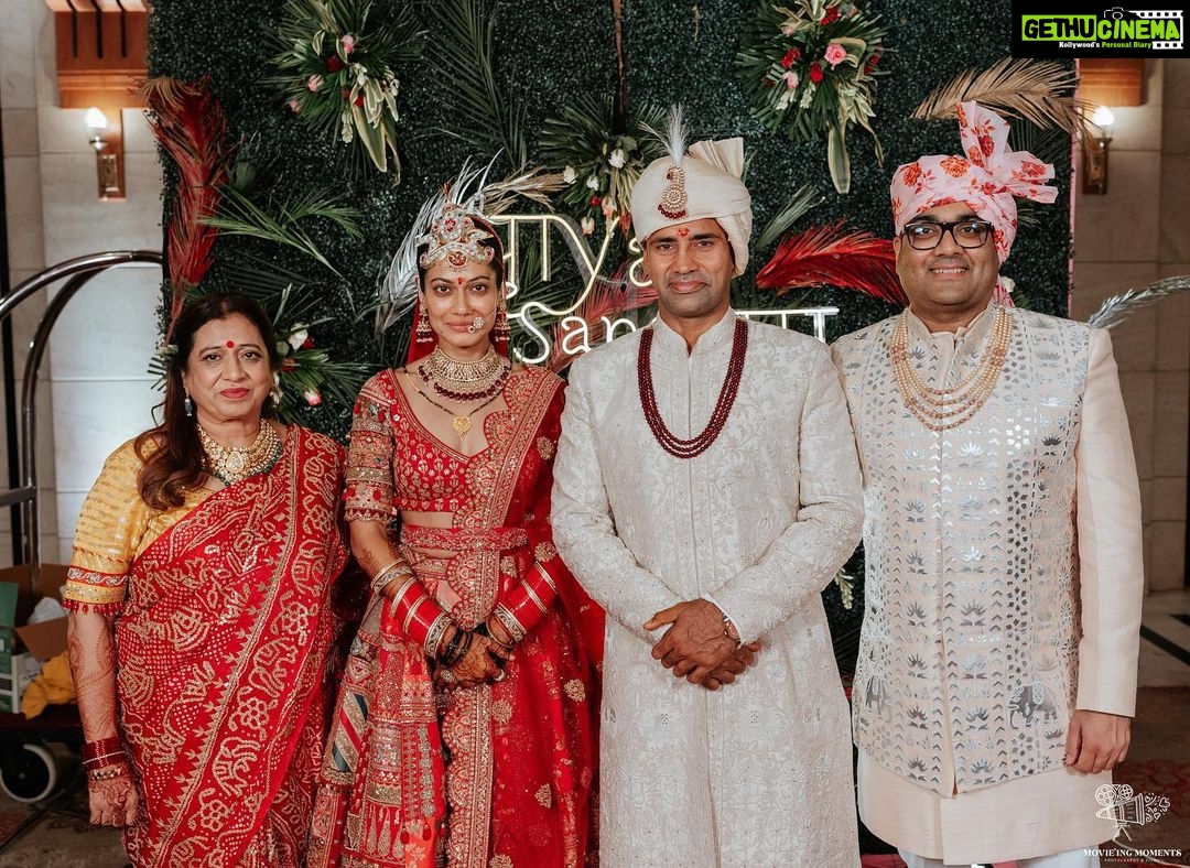 Payal Rohatgi Instagram - Your brain must be stronger than your tongue ❤️ All our outfits for the wedding are specially put together by Vikas Bhansal ji from Asopalav. #payalrohatgi #sangramsingh #ladkihoonladsaktihoon #yogasehihoga