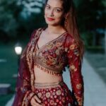 Payal Rohatgi Instagram – The best revenge is let people see that their hatred wont stop you ❤️ 

My first item song was on this song ❤️ 

#payalrohatgi #ladkihoonladsaktihoon #yogasehihoga