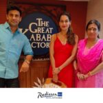 Payal Rohatgi Instagram – We had the honour of hosting renowned wrestler Sangram Singh and his wife, talented actress Payal Rohtagi over our pampered hospitality and signature dining experience of TGKF. Sir and Ma’am, we hope you relished our melt-in-the-mouth kebabs and visit us again very soon!

 📨 DM Us : @radissonbluahmedabad

☎Contact Us :
079 4050 1234
909 9981 259
909 9981 214

🏠 Visit Us: Panchwati Circle, near Chimanlal Girdharlal Rd. Ambavadi, Ahmedabad, Gujarat 380006

#Radissonbluhotelahmedabad #Radissonhotels #Ahmedabad #TGKF