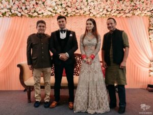 Payal Rohatgi Instagram - Thank you ji for your graceful presence and blessings us on our big day. Lots of love and respect 🙏🤗
पाyal ke Sangराम ❤️
.
.
#anjumchopra #manojkumar #tahseenpoonawala #garimaavtar #jeetrama #satenderdagar #janardhanpandey #anuragbhadouria #virendersingh #goongapahalwan #sonalgoyal #wedding #guest #celebrity #sports #entertainment #inspiration #sangramsingh #payalrohatgi #payalkesangram