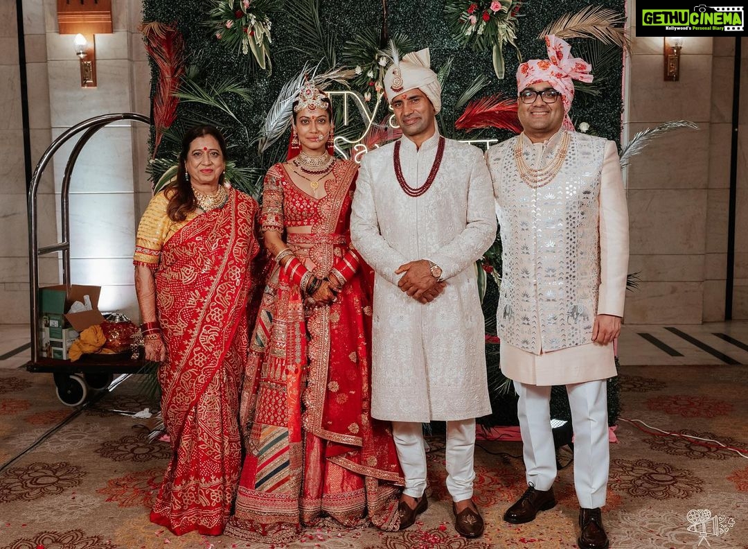 Payal Rohatgi Instagram - Your brain must be stronger than your tongue ❤️ All our outfits for the wedding are specially put together by Vikas Bhansal ji from Asopalav. #payalrohatgi #sangramsingh #ladkihoonladsaktihoon #yogasehihoga