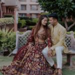 Payal Rohatgi Instagram - Beginning of this beautiful journey of our life!! Need all your blessings & wishes❤️🤗 📸- @movieingmoments Outfits: @studybyjanak @jaypeehotels @anchalvermamua ✈️ @mvtsindia #payalkesangram #sangrampayalwedding #wedding #sangramsingh #payalrohatgi Jaypee Place Agra