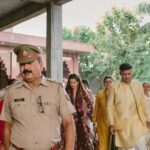 Payal Rohatgi Instagram – आज हमने आगरा के 850 वर्ष पुराने राजेश्वर महादेव मंदिर में पूजा करके अपने विवाह की रस्मों की शुरुआत की, इस दौरान हमें भगवान शंकर का आशीर्वाद मिला और बहुत चाहने वालों की दुआएं मिली, शुक्रिया पुलिस फोर्स का जिन्होंने यह कार्यक्रम बड़े ही अच्छे तरीके से शांतिपूर्वक करवाया, आप सब की दुआएं और प्यार चाहिए 🙏❤️🤗
#payalkesangram
#sangrampayalwedding
#wedding
#Sangramsingh
#Payalrohatgi
#shivtemple
#shiv Prachin Rajeshwar Mahadev Mandir