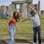 Pooja Hegde Instagram - The StoneHegdes 😂 #whyarewelikethis #weirdosonly Stonehenge