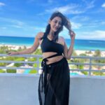 Pooja Jhaveri Instagram - Take me backkkkkkk 🌊🏝👙 . . One of the places I have had on my list for a long time… #miami ✔️ . . My stay at @shelbornesobe was nothing less than a dream ! Firstly the location was right on the beach, just the way I like it. The view from my room was stunning… I can say the beach looked different on different hours of the day 😍 Their pool area was soo cool with a pop of pink and the aesthetics were beautifully taken care of ! The staff was cordial, the lobby was stunning. The coffee area and the food was decent. I was sold for the hotel had their private beach with their private beach beds for free for their customers, now isn’t this the coolest thing? I am only dreaming of going back to #miami ❤️ . . #beachlife #travelblogger #travelstories #beachwear #bikini #hotel #resorts #southbeach #miamibeach #miaminightlife #beachbabe #beachvibes #travelwithme #travelgram Shelborne South Beach
