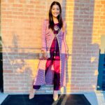 Pooja Jhaveri Instagram - Throwback to the day when the sun threw its brightest ray on me ☀️🌻💛 . . #indianwedding #weddingdress #weddingsinusa #desiwedding #dallas #summerwedding #wiww #indianoutfits #magicalsunsets #sunset #sunkissed #blessed Dallas, Texas