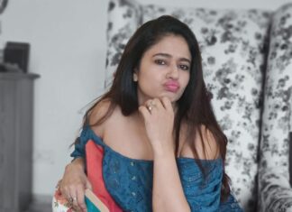 Poonam Bajwa Instagram - Hi🧚🏿‍♂️and how are you today 💎🍀?