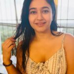 Poonam Bajwa Instagram - 🧚🏿‍♂️🌞☔️☘️💎