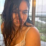 Poonam Bajwa Instagram – 🧚🏿‍♂️🌞☔️☘️💎