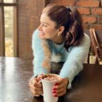 Prachi Deasi Instagram - #Throwback to doing what I do best, devouring coffee in this case which was a heavenly mocha ☕️ in between breaks whilst shooting for #Forensic (which by the way you can watch now on #Zee5 ) in bewitching Mussoorie, reeling in the old world charm of the quaint Landour Bakehouse ☕️🤍🌲 #Coffee moments courtesy @tarikasingh 🫶🏻 PS. swipe for surprise 🐒 #ForensicOnZee5 #Mussoorie #Love #Hills #Mountains #Landour #LandourBakehouse