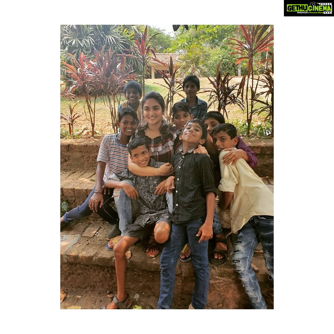 Prayaga Martin Instagram - Never grow up ! #saycheese #allsmiles SOS Children's Villages Of India