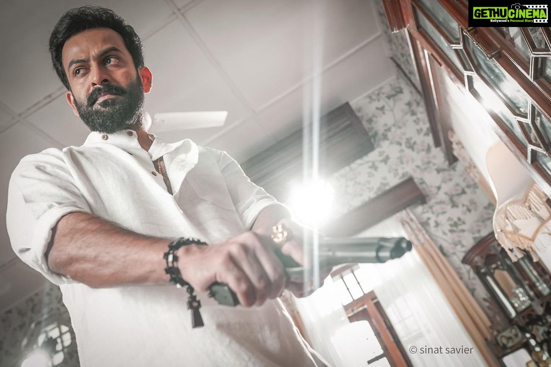 Prithviraj Sukumaran Instagram - #KADUVA Blockbuster! In theatres worldwide! 🔥Pic: @sinat_savier