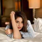 Priyanka Jawalkar Instagram - You and my messy hair 💛