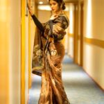 Priyanka Jawalkar Instagram - For the Tsr tv9 awards.. Styled by: @meghanaalluri Crop top blouse: @zara Saree by: @mugdhaartstudio Jewellery by: @manjulajewellers Shot by: @chinthuu_klicks makeup -@makeup_by_lavanya
