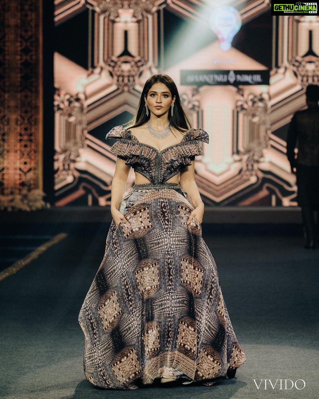 Priyanka Jawalkar Instagram - For @teach_for_change wearing @shantanunikhil Clicked by @thevivido.co