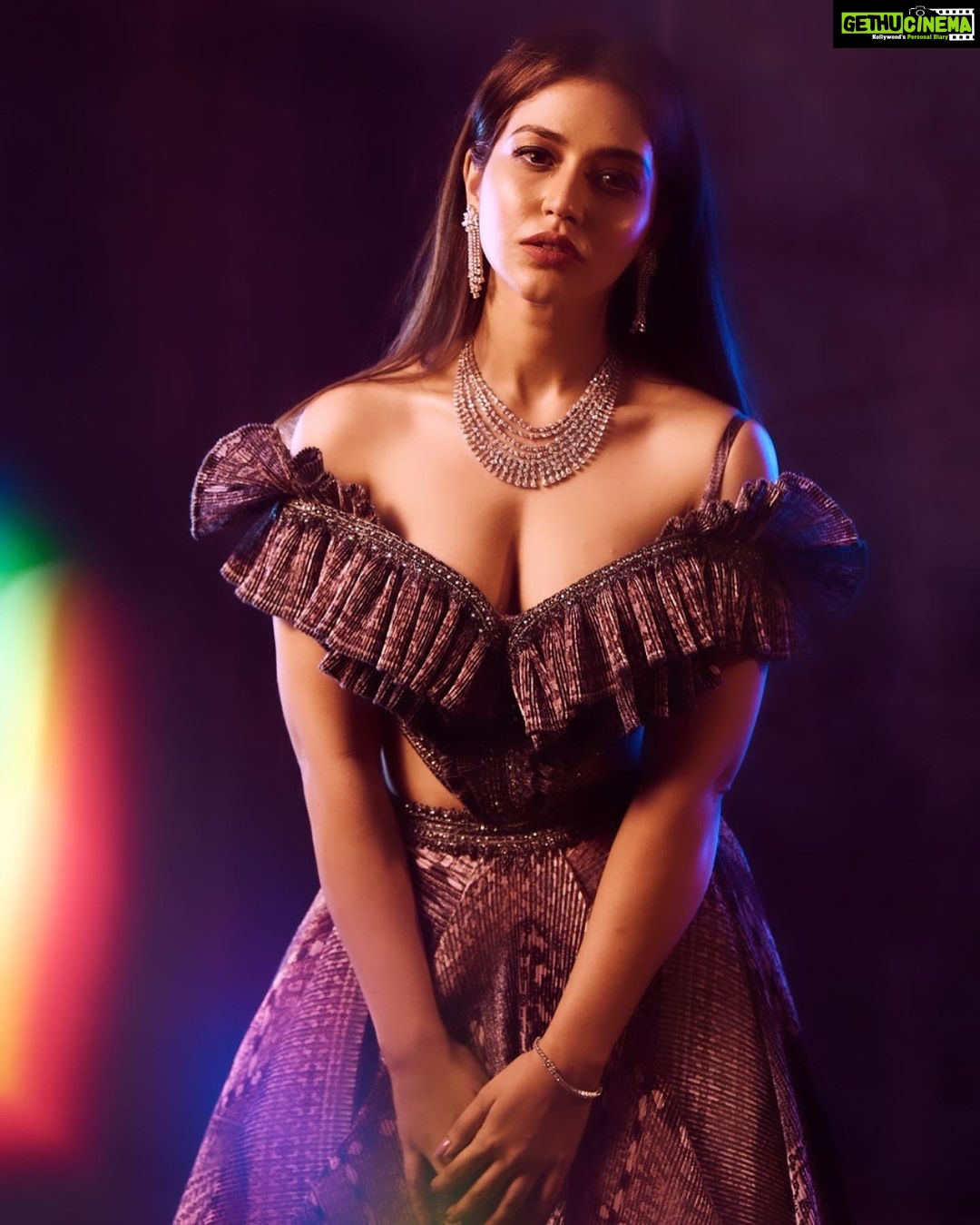 Priyanka Jawalkar Instagram - Walked for @teach_for_change presented by @radhatmt Powered by: @thetribeconcepts Outfit: @shantanunikhil Jewellery: @hiyajewellers Footwear: @centroshoesindia Makeup: @zebahassan Hair team: @sachindakoji_pro Styled by: @officialanahita Pics: @shreyansdungarwal Co-hosted by: @westinhyderabad Sponsored by @kamalwatchco @navaskinandbody Decor: @minttusarna #TeachForChange #PegaTeachForChange