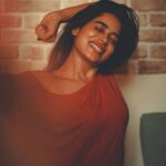 Priyanka Ruth Instagram - Happy Sunday 😁😁😁 #beyourself #behappy😊#positivevibes #thinkpositive🍀#selflove#bestrong💪#positivity#keepsmiling#hope#dreambig#picoftheday #saipriyankaruth . . 📸 @stark_creativestudios