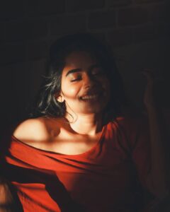 Priyanka Ruth Instagram - Happy Sunday 😁😁😁

#beyourself #behappy😊#positivevibes #thinkpositive🍀#selflove#bestrong💪#positivity#keepsmiling#hope#dreambig#picoftheday #saipriyankaruth
. 
.
📸 @stark_creativestudios