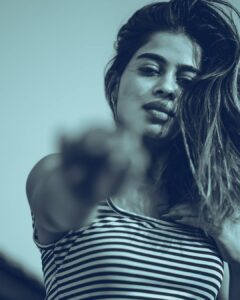 Priyanka Ruth Instagram - Just go with the flow lots of surprises waiting for you🤞🤞🤞

#beyourself #behappy😊#positivevibes #thinkpositive🍀#selflove#bestrong💪#positivity#keepsmiling#hope#dreambig#picoftheday #saipriyankaruth
. 
.
📸 @stark_creativestudios