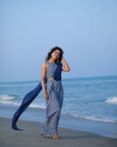 Priyanka Ruth Instagram - She believed
 She could ,
 so she did
.
.
#beyourself #behappy😊#positivevibes #thinkpositive🍀#selflove#bestrong💪#positivity#keepsmiling#hope#dreambig#picoftheday #saipriyankaruth
@sam_jeremiah_