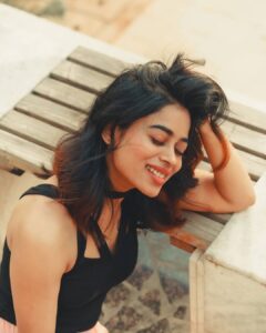 Priyanka Ruth Instagram - Believe in yourself and you can do unbelievable things ......
.
.
.
#beyourself #behappy😊#positivevibes #thinkpositive🍀#selflove#bestrong💪#positivity#keepsmiling#hope#dreambig#picoftheday #saipriyankaruth
.
.
📸 @stark_creativestudios