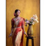 Priyanka Ruth Instagram - The beginning of every new year is always the best time to give another chance to your neglected talents!" . #loveyourself#beyourself💯always❤️#believeinyourself#keepsmiling#lifeisbeautiful#enjoythelittlethings#shareurlove#keepgoing💪#thinkpositive #ignorenegativity#saipriyankaruth . . . . muse: @saipriyankaruth Mua, hairstyle& draping: @Kajalgetreadystudio Photography :@studiolumieres Blouse :@pleatzofficial Jewelry :@swarnaprabu Team :@big_fat_panda @rajasri_tamilselvan @sanjeeviram_official @vensenthil