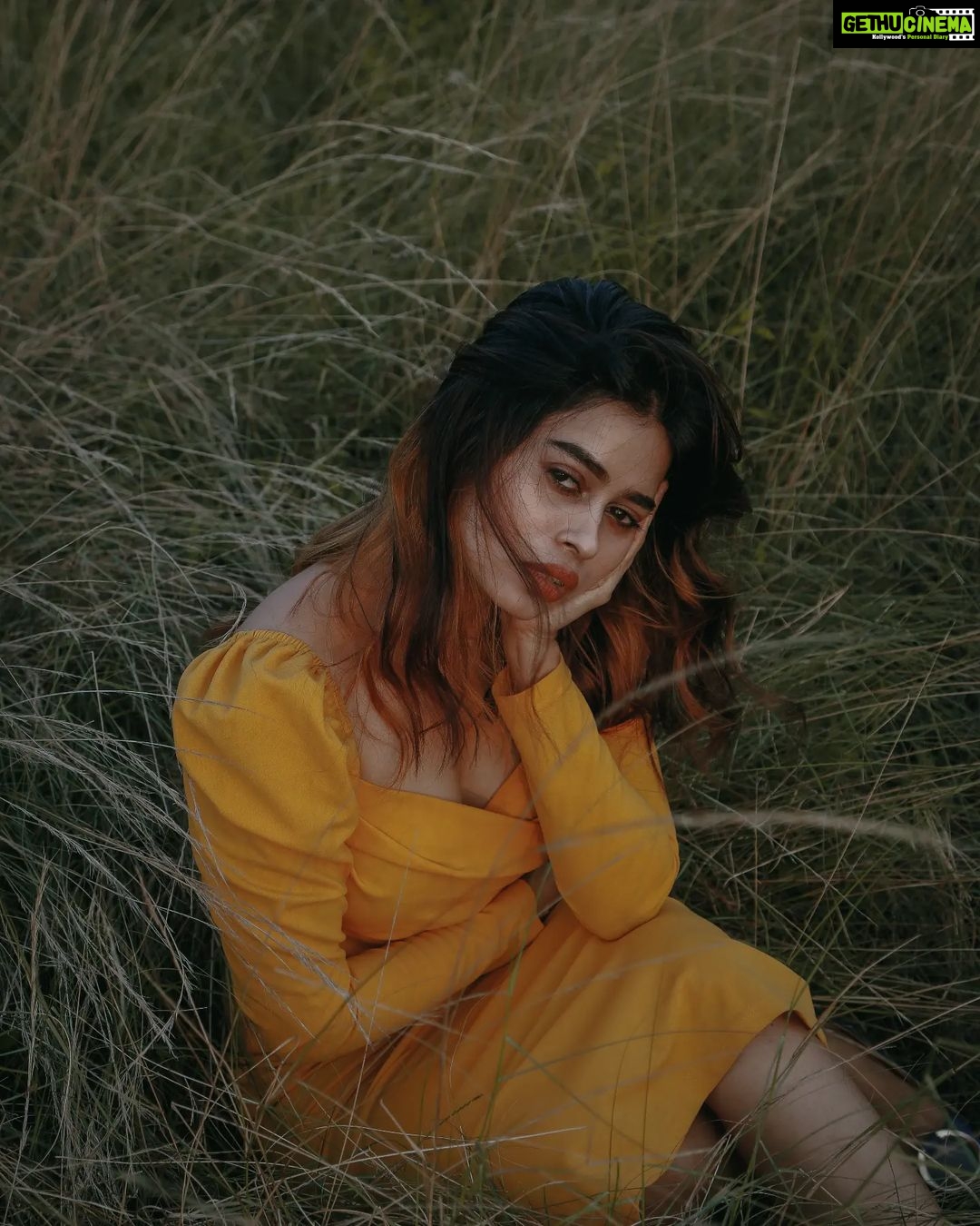 Priyanka Ruth Instagram - The happiness of your life Depends on the quality of your thoughts 🤞 . . . . . 📸@you_and_i_studios Mua:@revathimakeupartistry #happylife❤️#postivethinking#bestrong#loveyourself #keepsmiling😊💕💜 #keepmovingforward #trending #lifeisbeautiful❤️ #keepmovingforward #thinkpositive🍀 #postivevibes #postivevibes #postivethinking #god#belive#beyourself #beliveinyourself#nevergiveup#saipriyankaruth