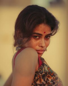 Priyanka Ruth Instagram - Everything has beauty, but not everyone sees it .
.
.
.
#beyourself #behappy😊#positivevibes #thinkpositive🍀#selflove#bestrong💪#positivity#keepsmiling#hope#dreambig#picoftheday #saipriyankaruth
.
.
📸 @lettersbyanandganand 
.
.
.
.
Saree:@malarsfashionworld21